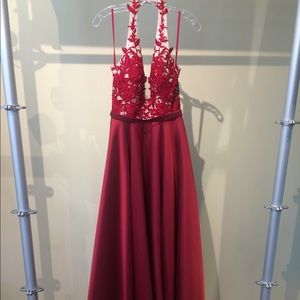 New! Red/Lace dress, halter top, with pockets!